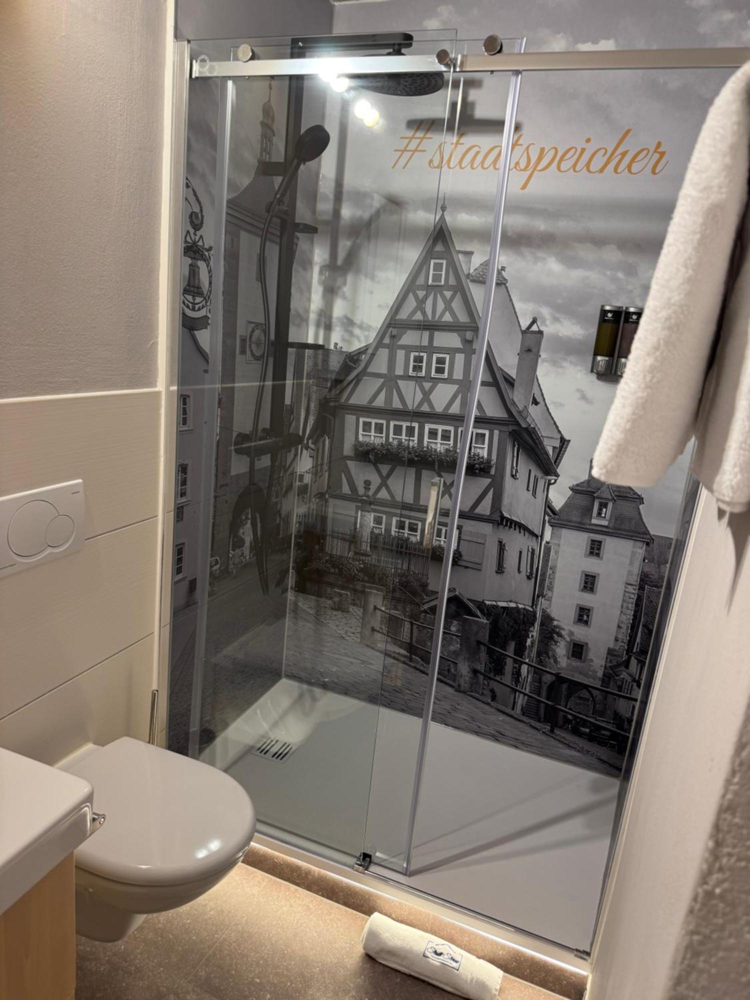 #Stadtspeicher - Blauer Stern Das Apartment Mitten In Der Altstadt Rothenburg ob der Tauber Buitenkant foto